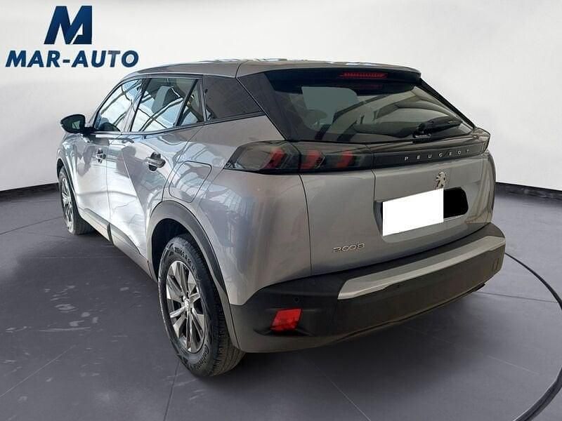 Usata Peugeot 2008 Active 101 CV (74 kW) 2020 Grigio SUV