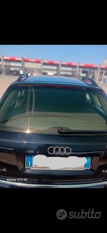 Usata Audi A4 130 CV (95 kW) 2002 Blu Station wagon