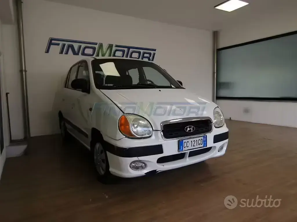 Usata Hyundai Atos GLS 58 CV (42 kW) 2002 Bianco Utilitaria