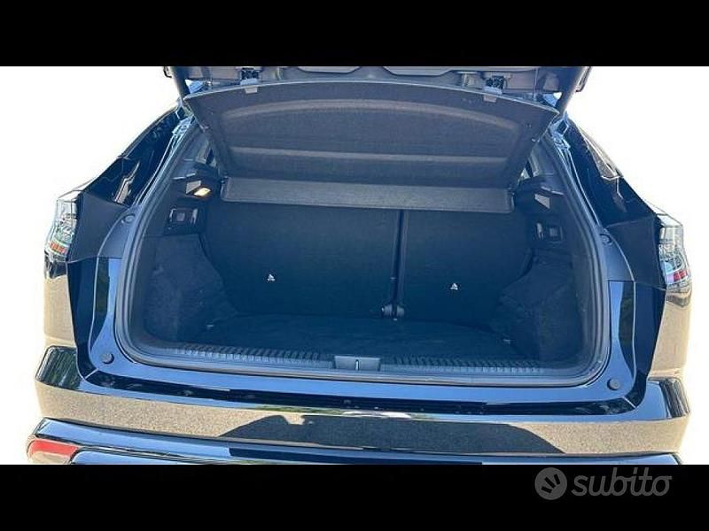 Usata Renault Austral Techno 200 CV (147 kW) 2023 Nero SUV