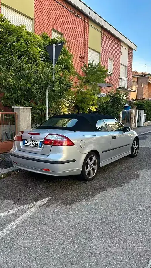 Usata Saab 9-3 150 CV (110 kW) 2007 Grigio Cabrio