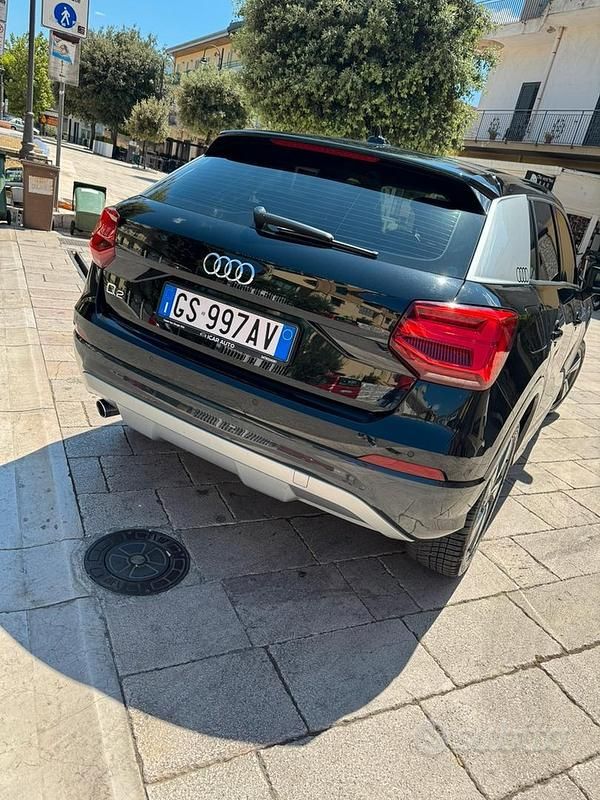 Usata Audi Q2 S-Line 116 CV (85 kW) 2021 Nero SUV