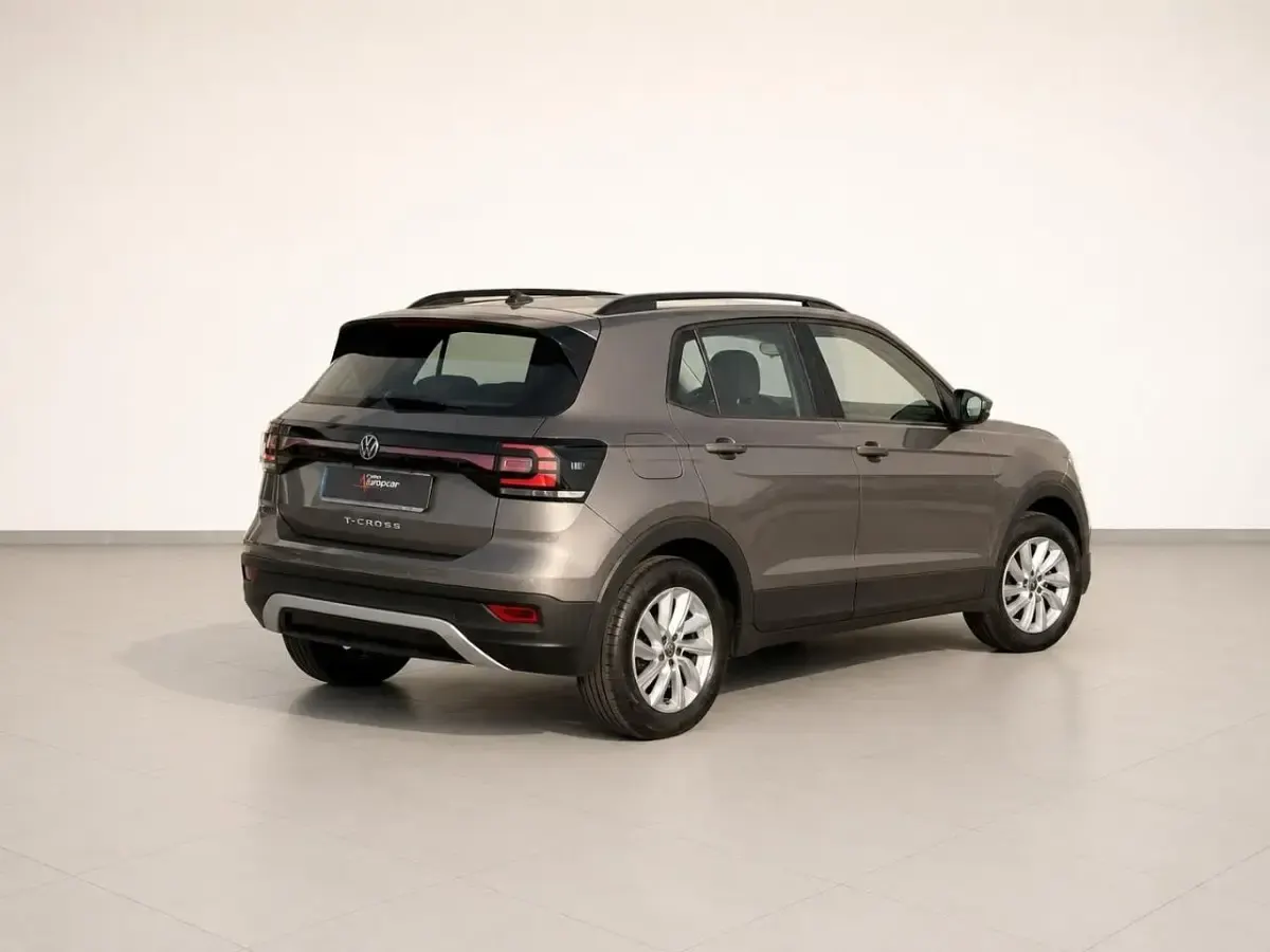 Usata VW T-Cross Style 95 CV (69 kW) 2021 Grigio SUV