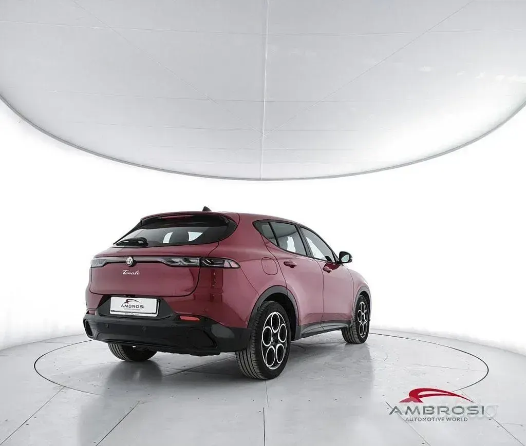 Usata Alfa Romeo Tonale Sprint 131 CV (96 kW) 2024 Rosso SUV