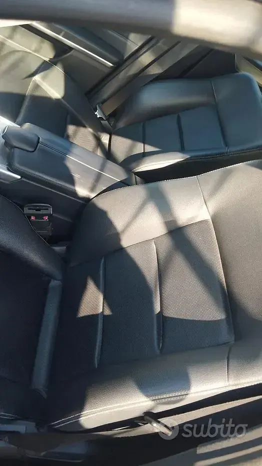 Usata Mercedes E200 Executive 170 CV (125 kW) 2014 Grigio Station wagon
