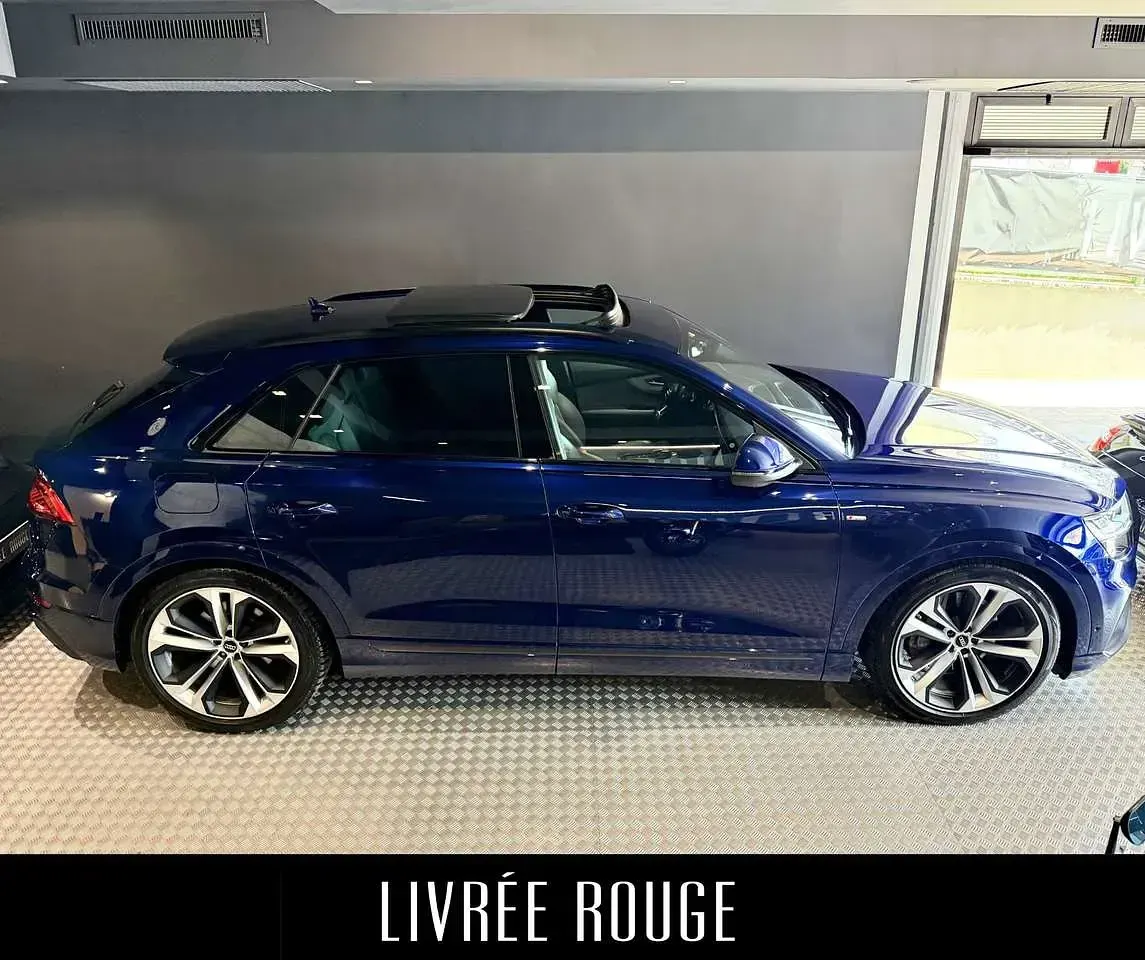 Usata Audi Q8 S-Line 286 CV (210 kW) 2020 Blu navarra SUV