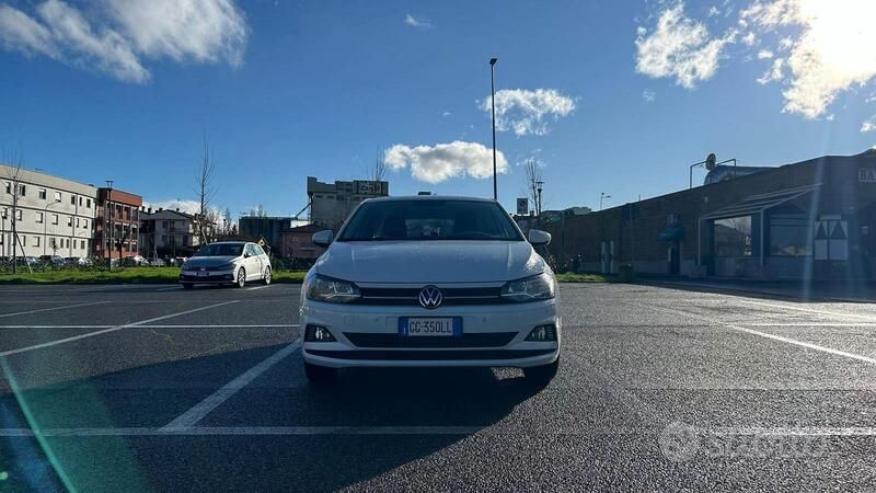 Usata VW Polo 80 CV (58 kW) 2021 Bianco Utilitaria