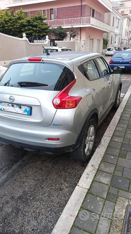 Usata Nissan Juke Acenta 110 CV (80 kW) 2012 Grigio SUV