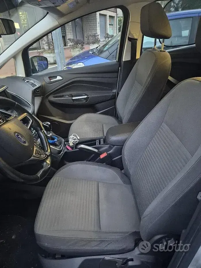 Usata Ford C-MAX Titanium S 120 CV (88 kW) 2017 Grigio Monovolume