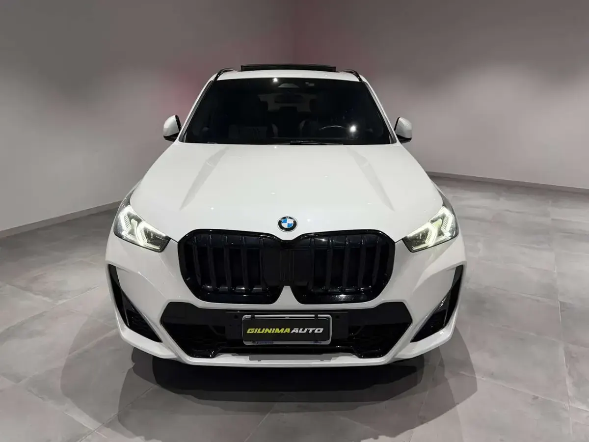 Usado BMW X1 M Sport 204 HP (150 kW) 2023 Branco SUV