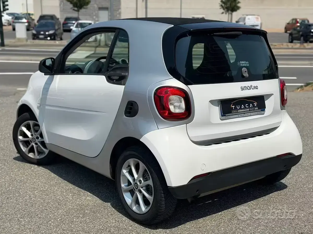 Usata Smart ForTwo Coupé Edition #1 71 CV (52 kW) 2018 Bianco Coupé