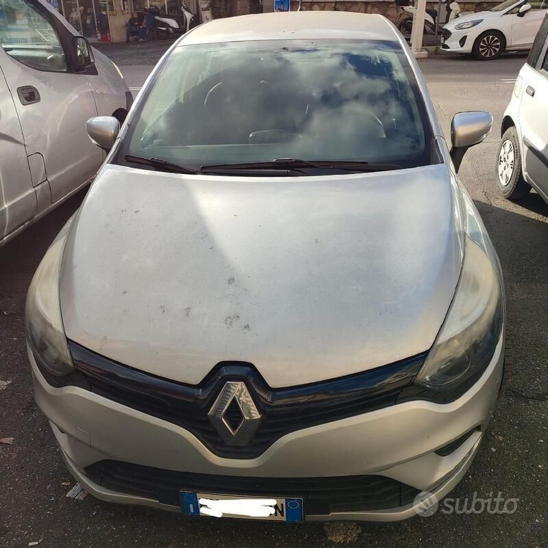 Usata 2017 Renault Clio IV Due volumi | 7300 € (Ottimo prezzo) - Immagine 1/4