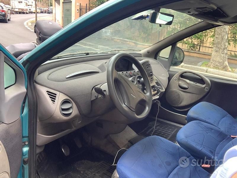 Usata Fiat Multipla 103 CV (75 kW) 2001 Verde Monovolume