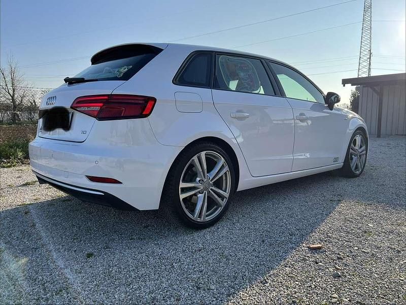 Usata Audi A3 Sport 150 CV (110 kW) 2016 Berlina