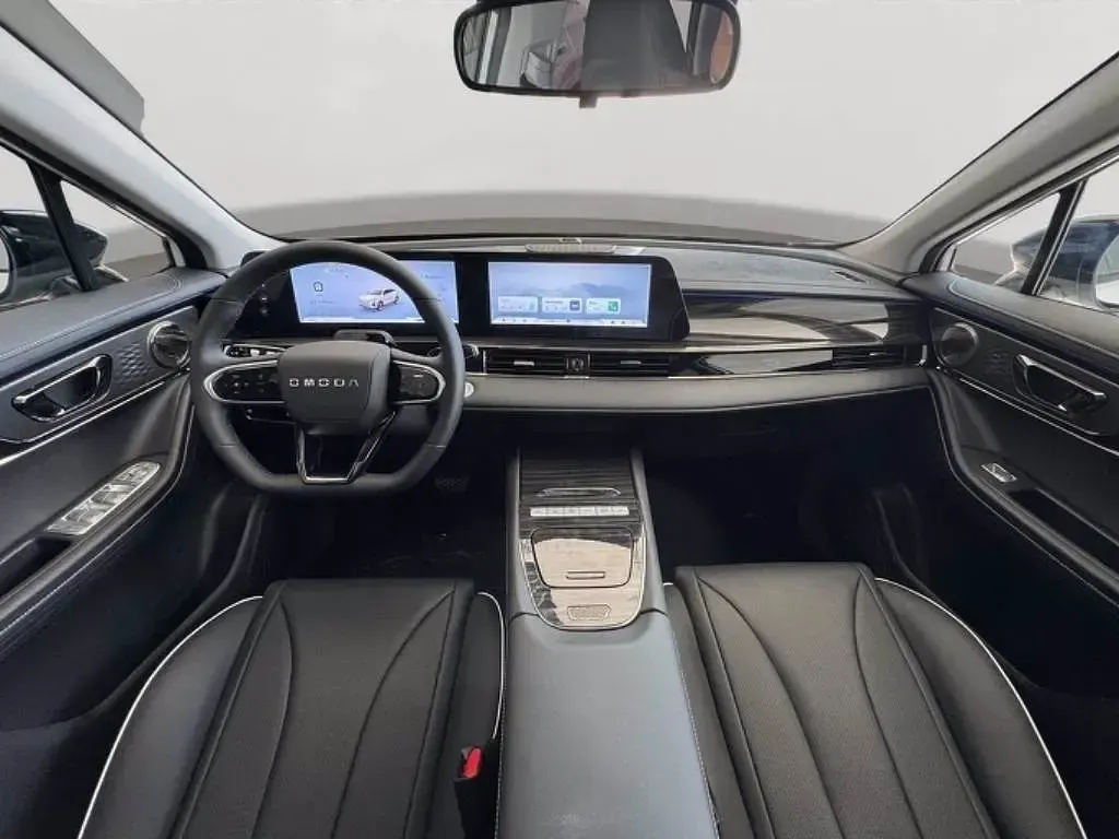 Nuova Omoda 5 147 CV (108 kW) 2026 Late night blue SUV