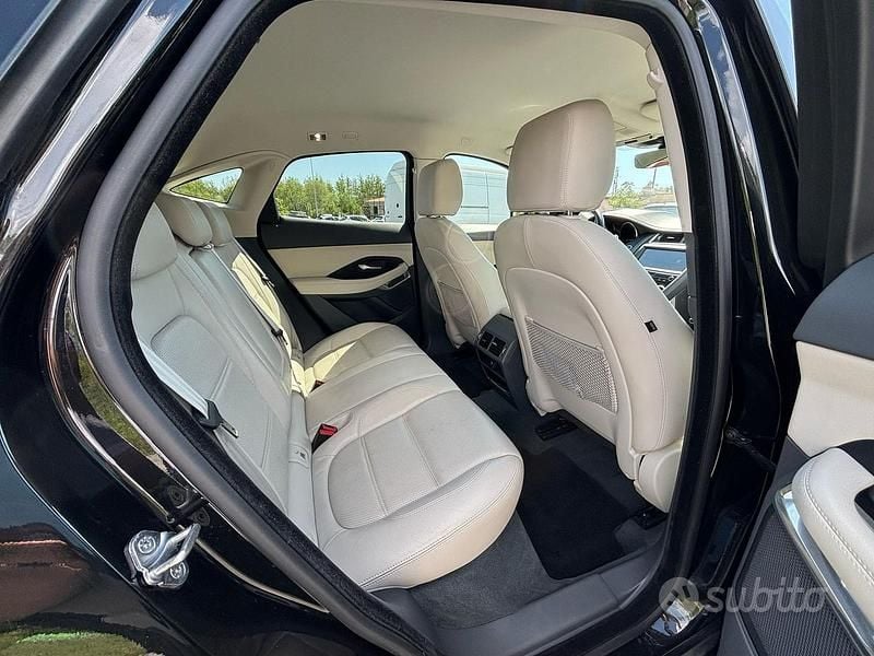 Usado Jaguar E-Pace S 204 CV (150 kW) 2019 Azul SUV