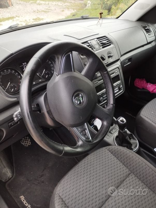 Usata Skoda Roomster Ambition 75 CV (55 kW) 2014 Bianco Monovolume