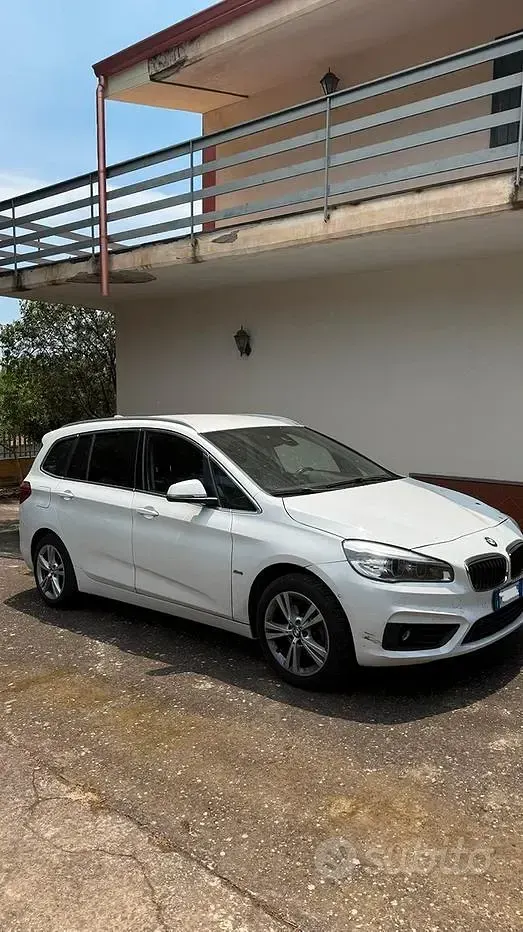 Usata BMW 216 Sport Line 116 CV (85 kW) 2016 Bianco Coupé