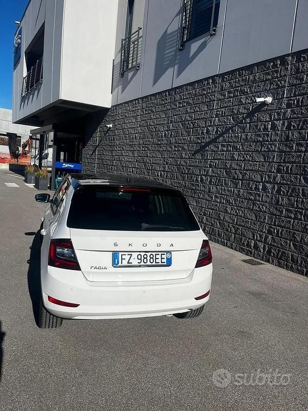 Usata Skoda Fabia 60 CV (44 kW) 2020 Bianco Berlina