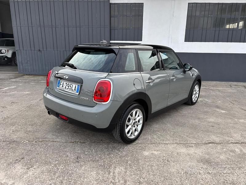 Occasion Mini Cooper D 116 ch (85 kW) 2015 Gris Citadine