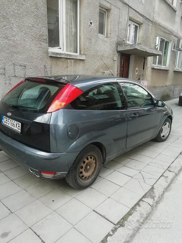Usata Ford Focus 2003 Grigio Coupé