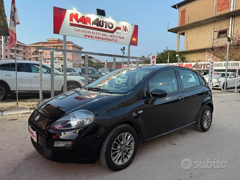 Usata Fiat Punto Evo Dynamic 95 CV (69 kW) 2012 Nero Utilitaria