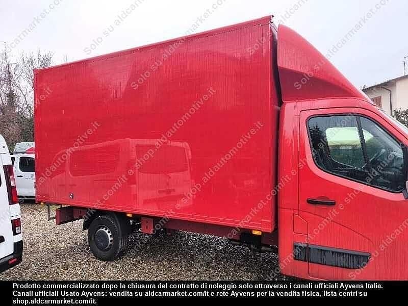 Usata Renault Master 145 CV (106 kW) 2024 Rosso Monovolume