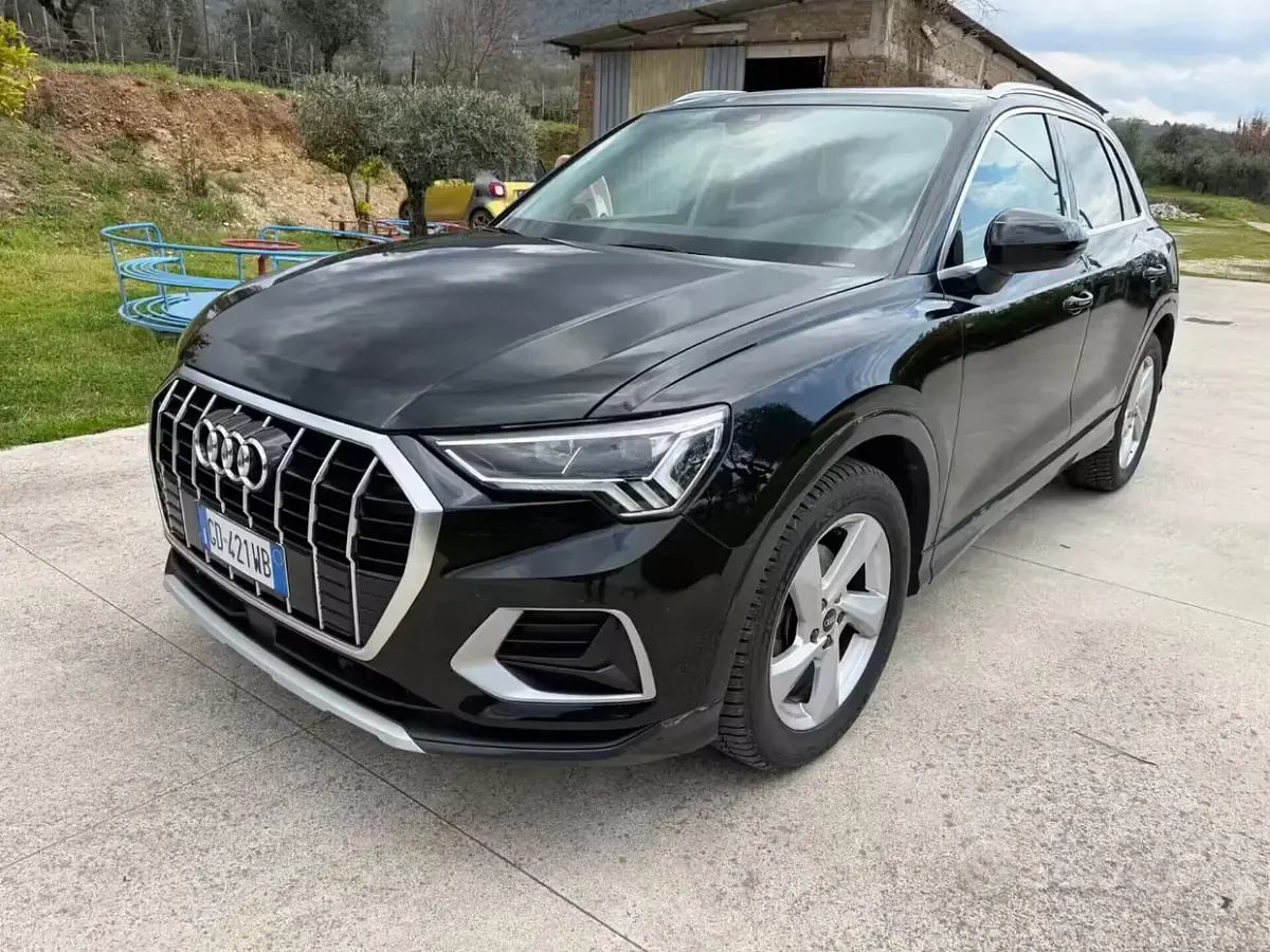 Usata Audi Q3 Premium 150 CV (110 kW) 2021 Nero SUV