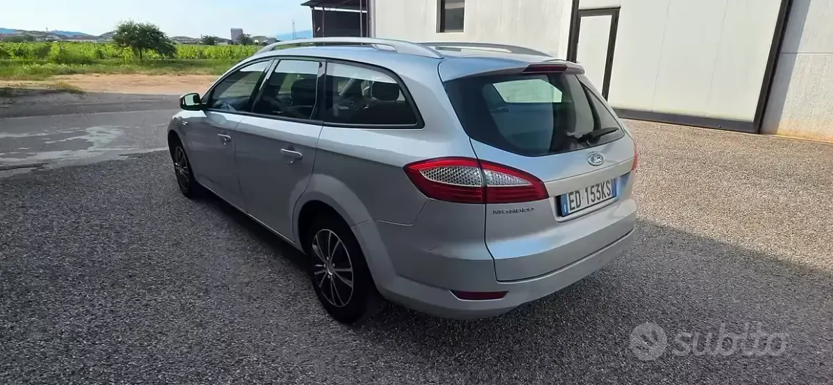 Usata Ford Mondeo 140 CV (102 kW) 2010 Station wagon