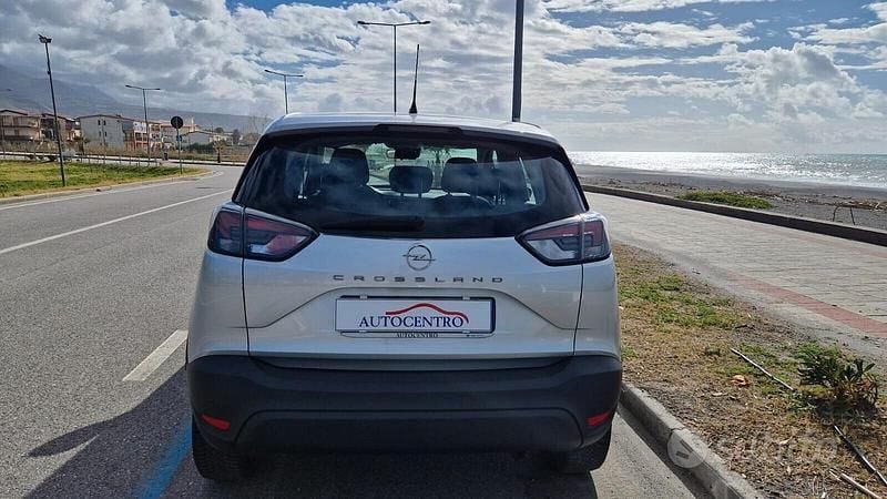 Usata Opel Crossland X Edition 110 CV (80 kW) 2022 Grigio SUV