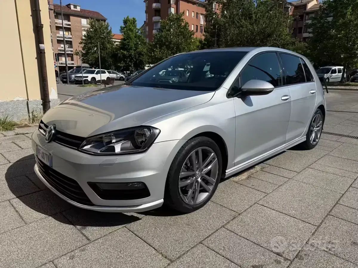 Usata VW Golf VII R-line 110 CV (80 kW) 2016 Grigio Berlina