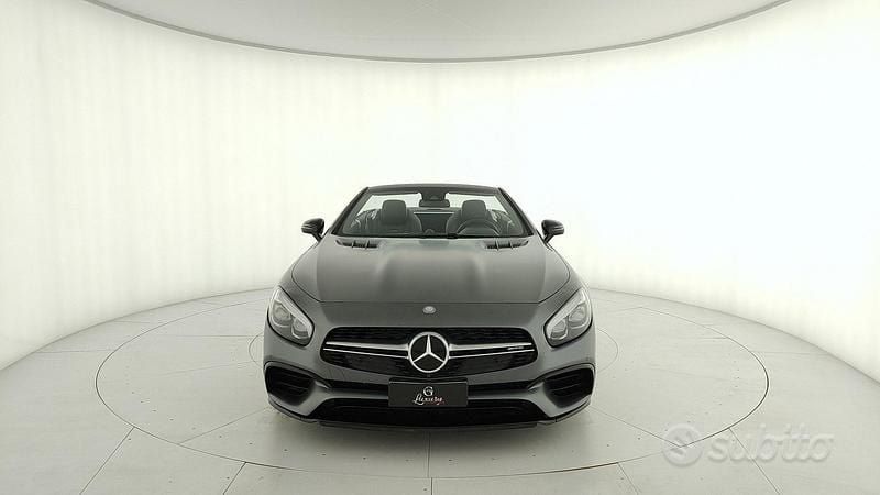 Usata Mercedes SL63 AMG AMG 585 CV (430 kW) 2016 Grigio grafite magno Cabrio