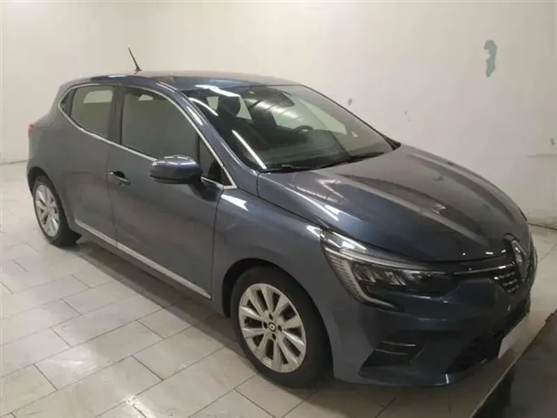 Usata Renault Clio Intens 101 CV (74 kW) 2022 Grigio scuro Utilitaria