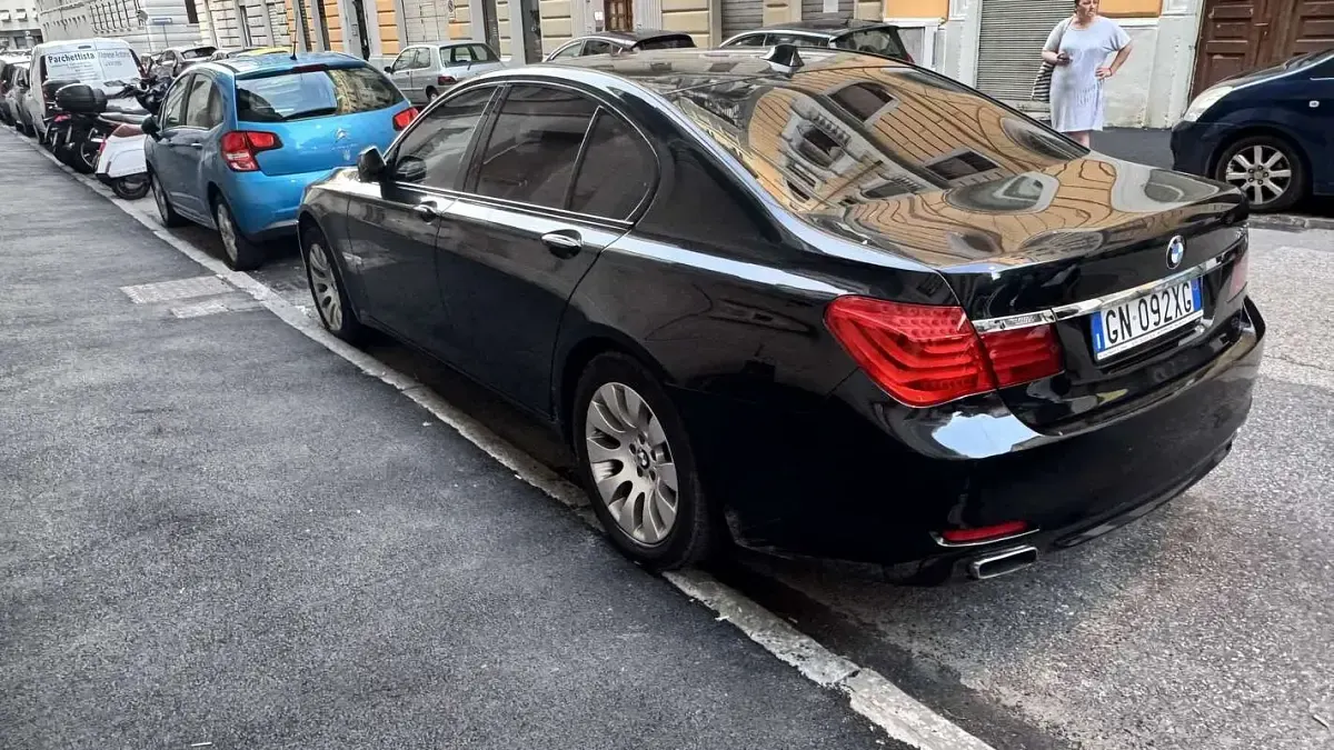 Usata BMW 730L 245 CV (180 kW) 2010 Berlina