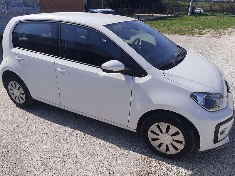 Usata VW up! Move 68 CV (50 kW) 2017 Utilitaria