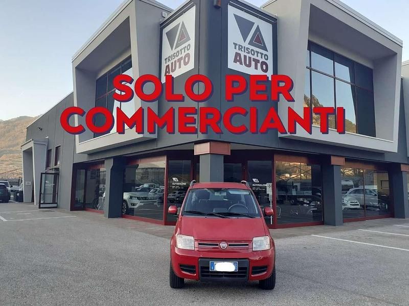 Rosso Usata 2010 Fiat Panda 4x4 Climbing Due volumi | 4300 € (Super prezzo) - Immagine 1/4