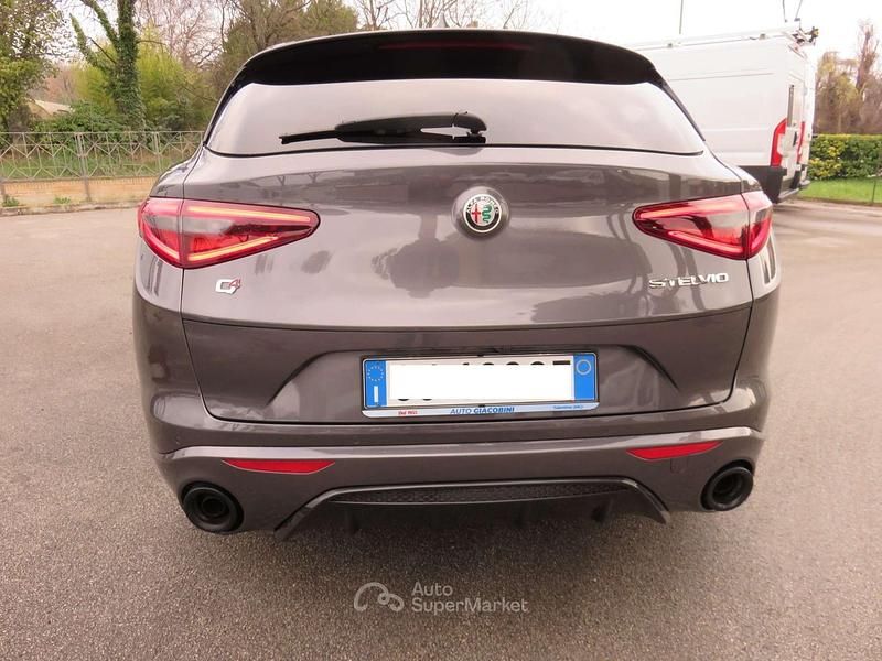 Usata Alfa Romeo Stelvio Ti 280 CV (205 kW) 2022 Grigio SUV