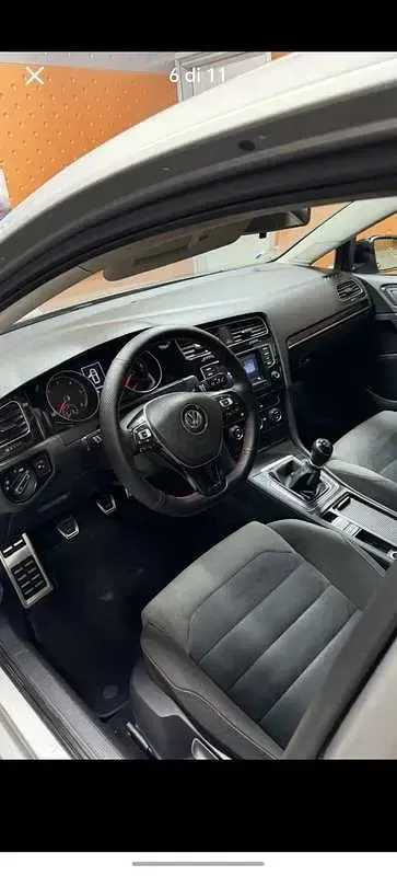 Usata VW Golf VII Edition 110 CV (80 kW) 2015 Berlina