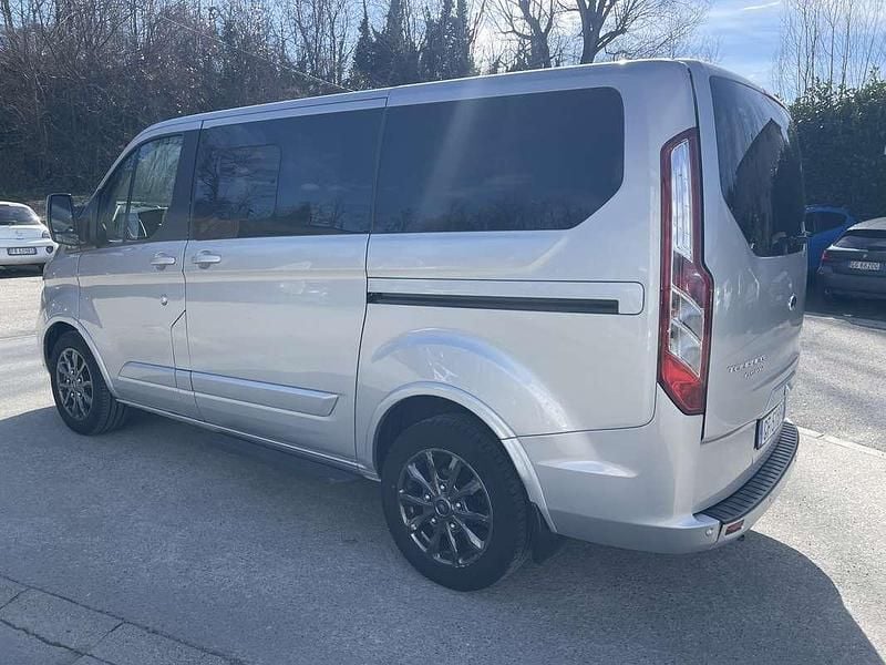 Usata Ford Tourneo Custom 129 CV (94 kW) 2021 Furgone