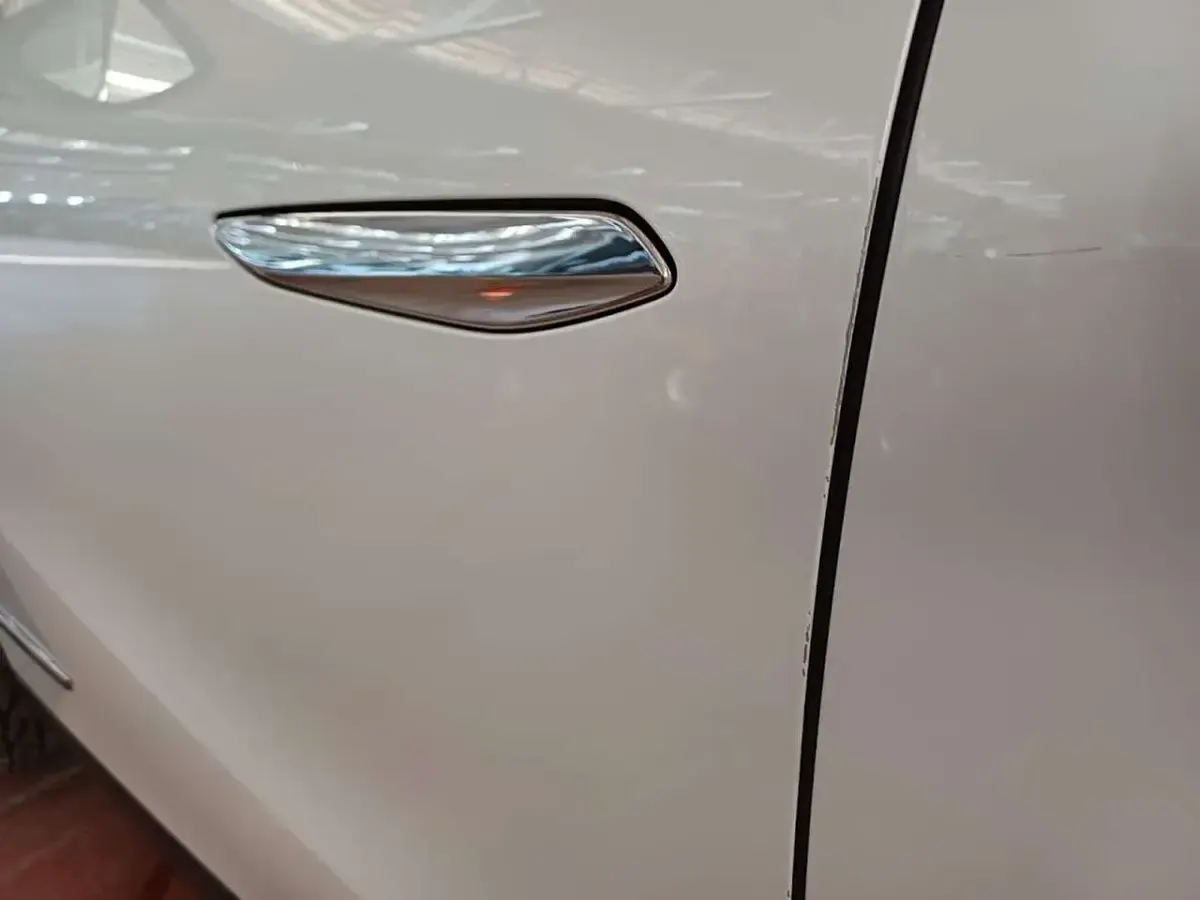 Usata DS Automobiles DS3 Crossback Rivoli 131 CV (96 kW) 2019 Bianco SUV