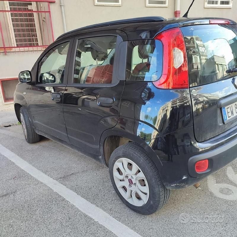 Usata Fiat Panda Easy 70 CV (51 kW) 2014 Nero Berlina