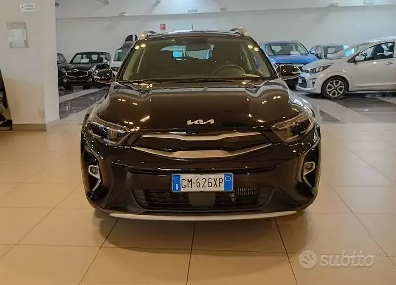 Usata Kia Stonic Style 101 CV (74 kW) 2023 Nero SUV
