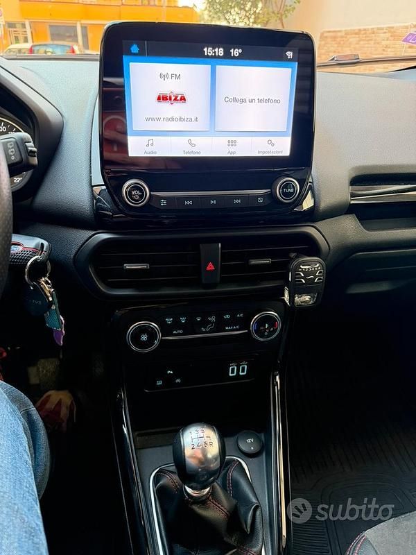 Usata Ford Ecosport 125 CV (91 kW) 2021 Grigio SUV