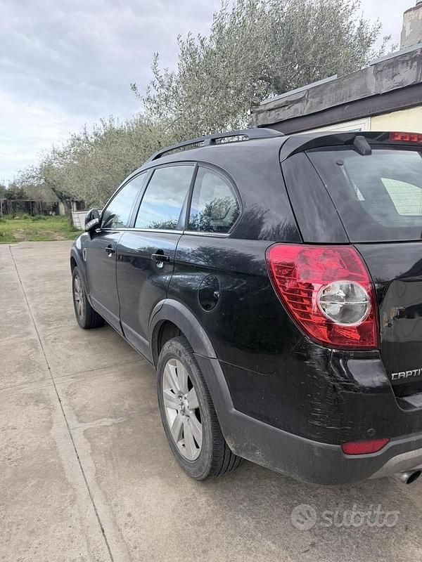 Usata Chevrolet Captiva 2008 Nero SUV