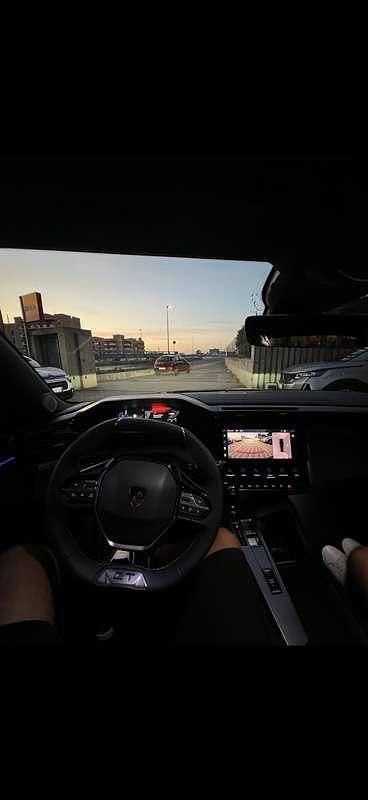 Usata Peugeot 308 GT-line 179 CV (131 kW) 2023 Berlina