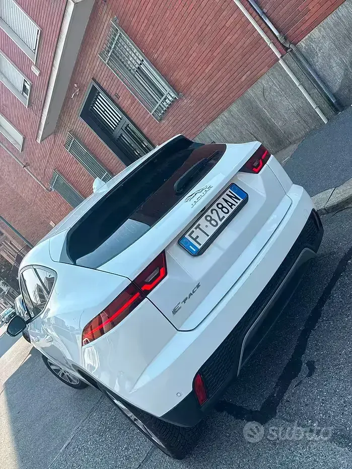 Usata Jaguar E-Pace 150 CV (110 kW) 2018 Bianco SUV