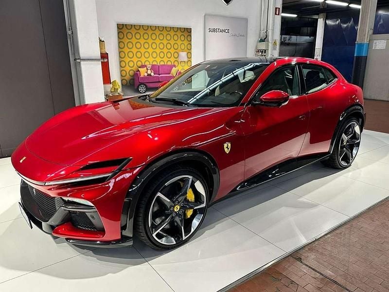 Usata Ferrari Purosangue 725 CV (533 kW) 2024 Rosso SUV