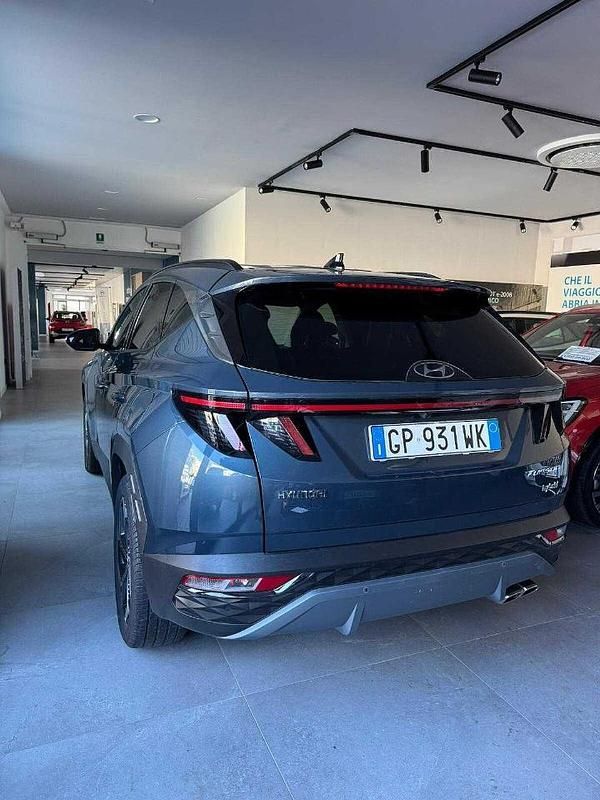 Usata Hyundai Tucson 131 CV (96 kW) 2023 Grigio SUV
