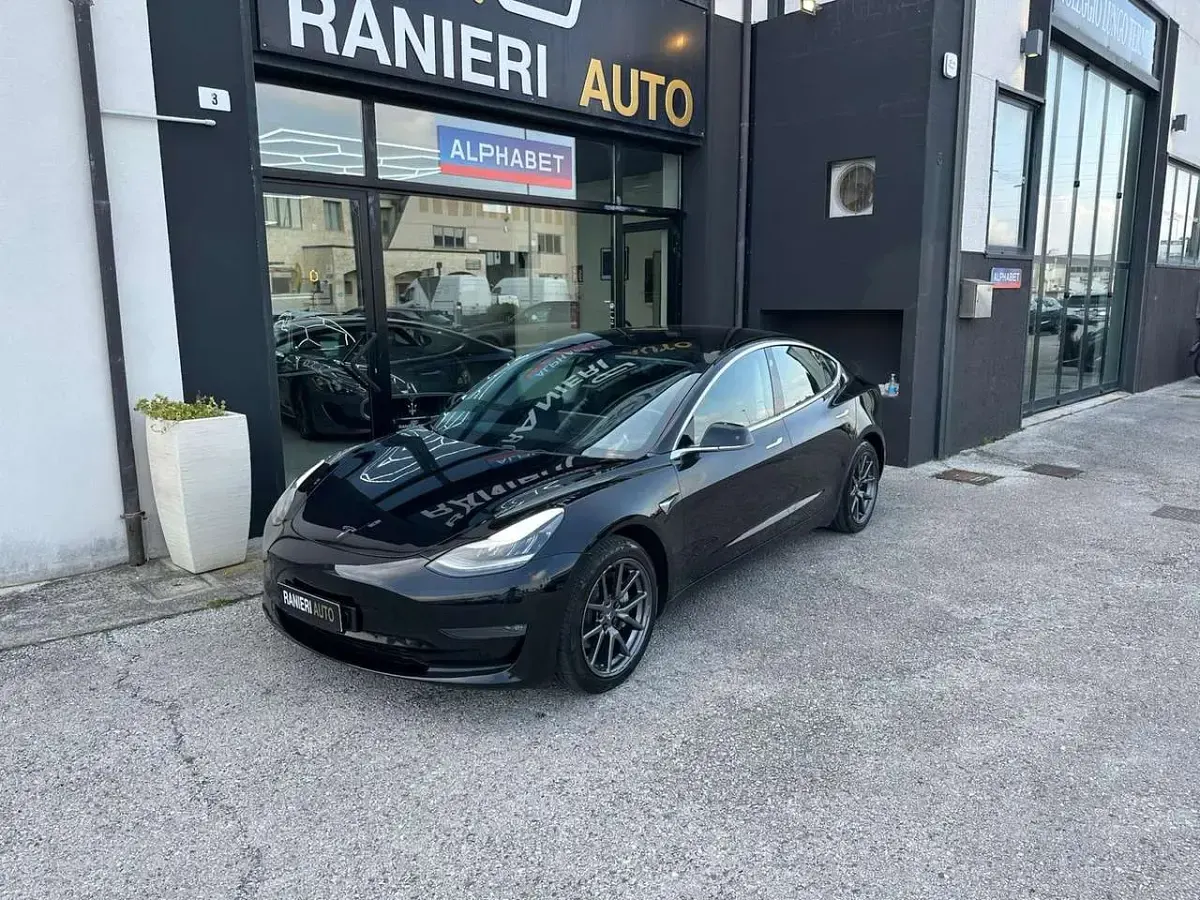 Occasion Tesla Model 3 152 kW (208 ch) 2019 Noir Berline