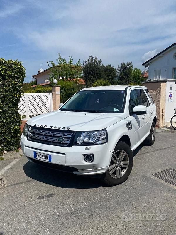 Usata Land Rover Freelander 2 HSE 150 CV (110 kW) 2013 Bianco SUV